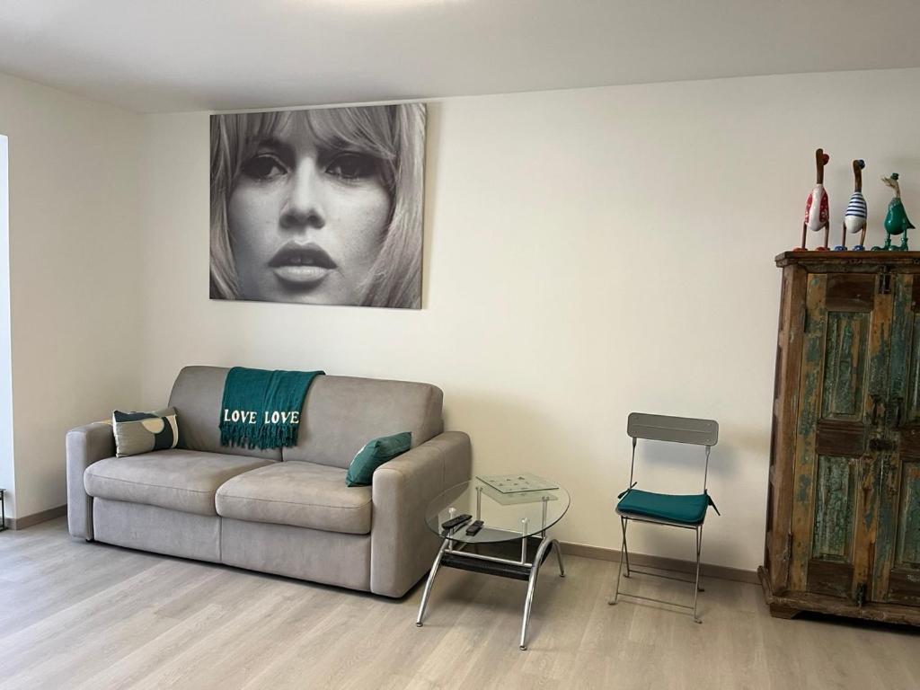 T2! 3 Ou 4 Personnes Centre Ville Neuf Avec Garage Sanary-sur-Mer Eksteriør bilde