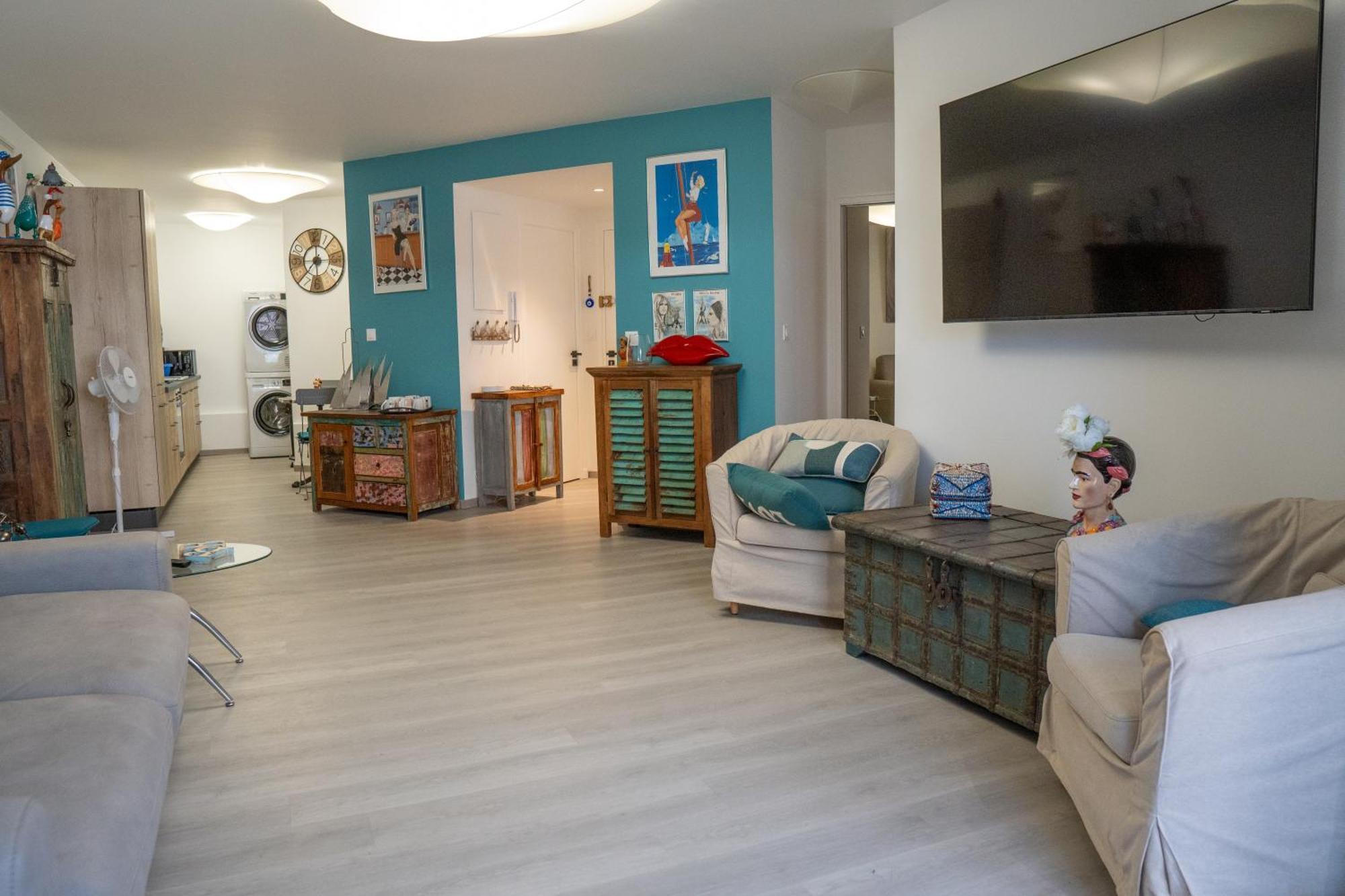T2! 3 Ou 4 Personnes Centre Ville Neuf Avec Garage Sanary-sur-Mer Eksteriør bilde
